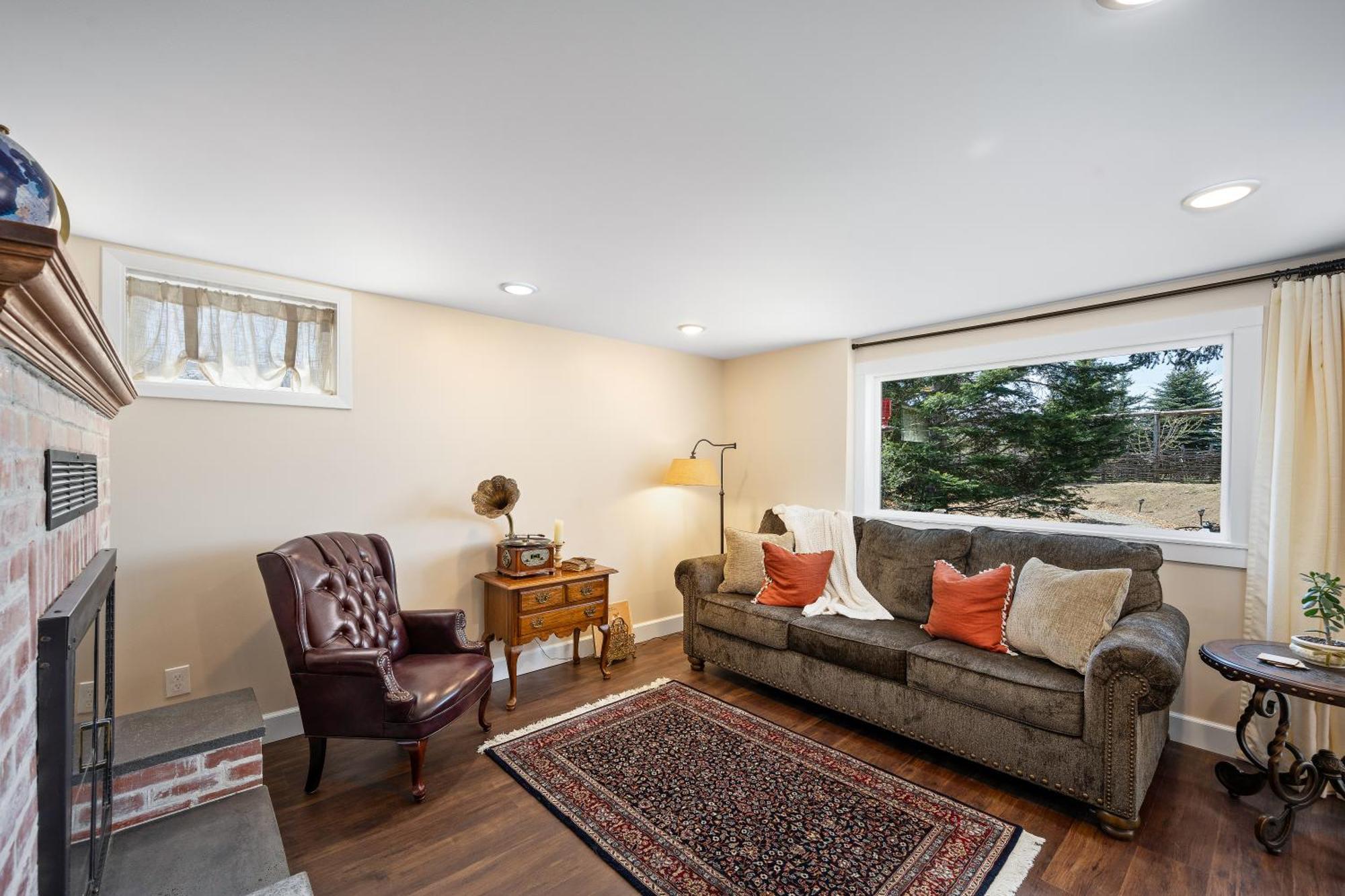 Country Cottage Basement Apartment 海登 外观 照片